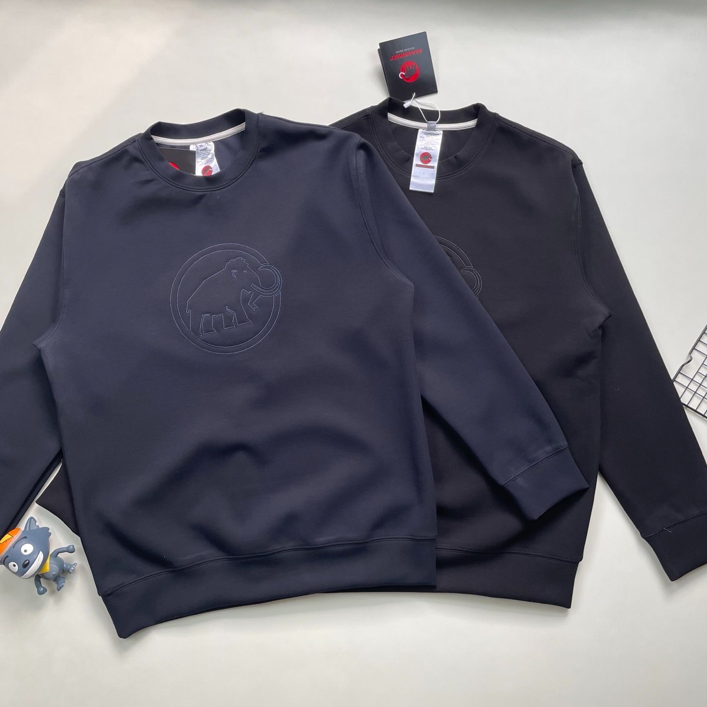MAMMUT マンモスニューエアレイヤークルーネックスウェットシャツ