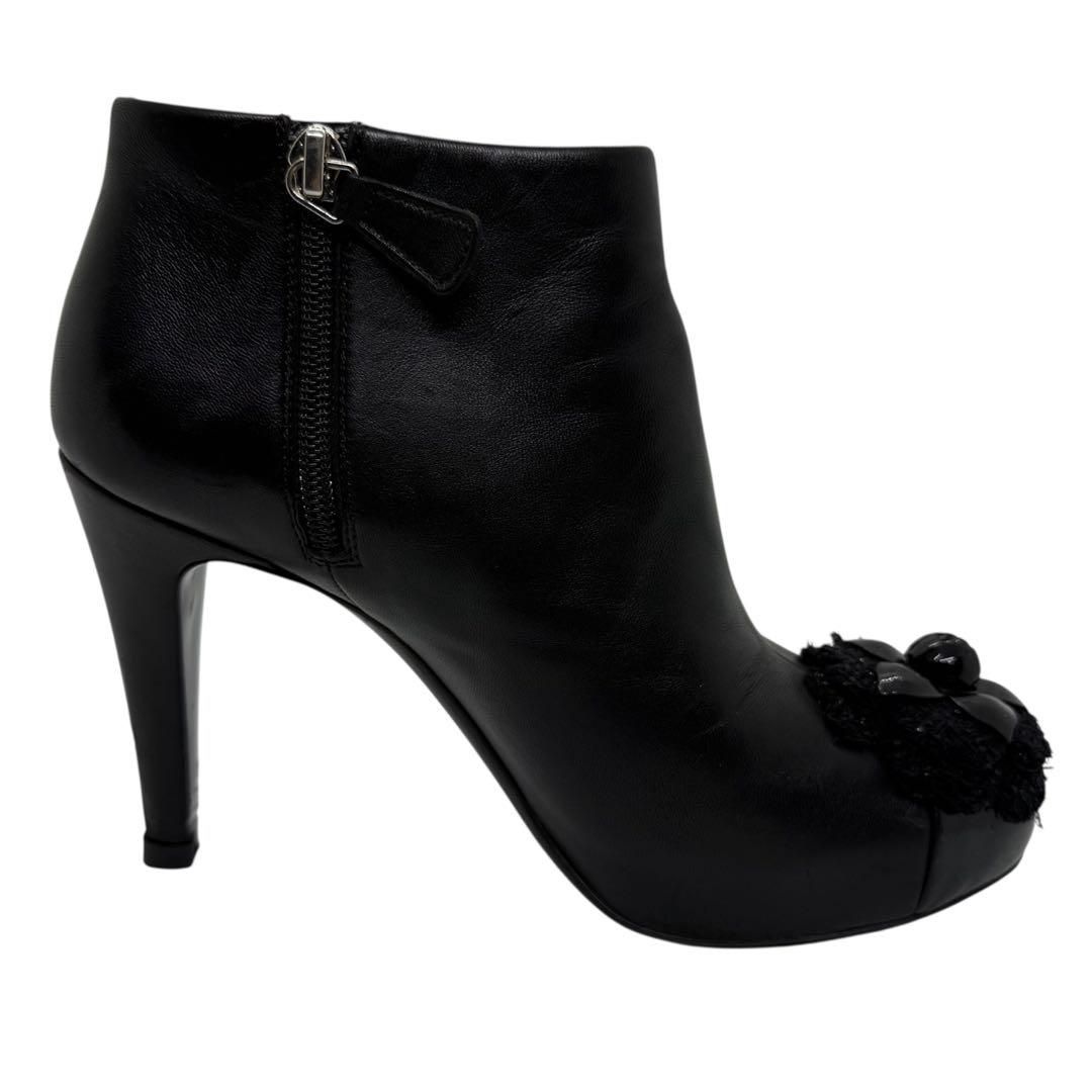 ショートブーツ