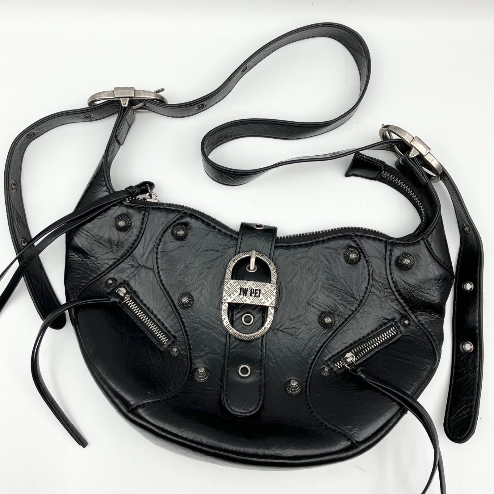 Tessa エンボスショルダーバッグ ブラック JW PEI ジェイダブリュー