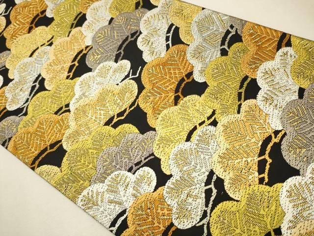 平和屋着物●西陣　六通柄袋帯　吉祥唐織　能衣彩松文様　黒地　金糸　正絹　逸品　未使用　CAAT1159hy 平和屋着物○西陣 六通柄袋帯 吉祥唐織 能衣彩松文様 黒地 金糸 正絹