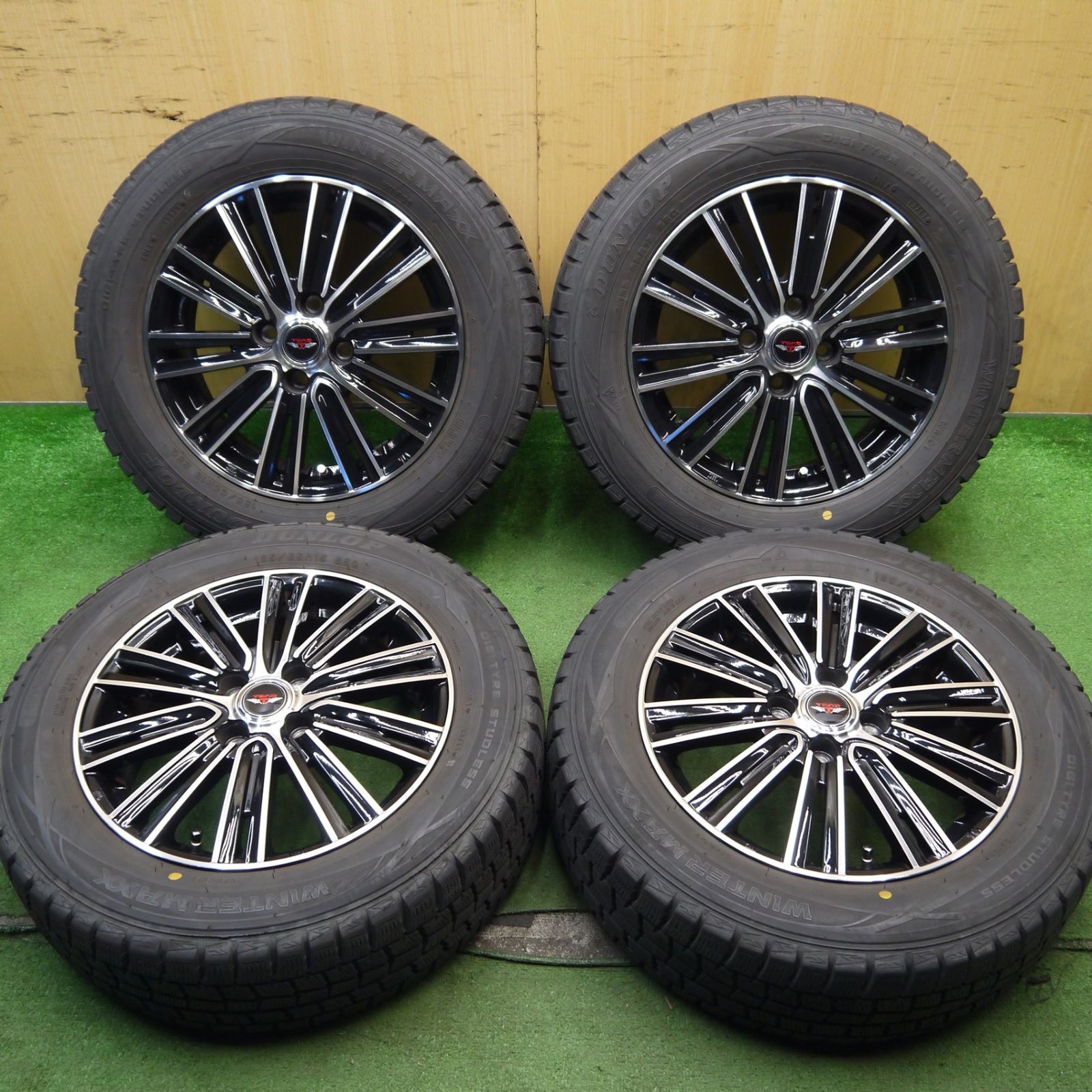 バリ溝！キレイ！9分☆スタッドレス 185/65R15 ダンロップ ウインター 