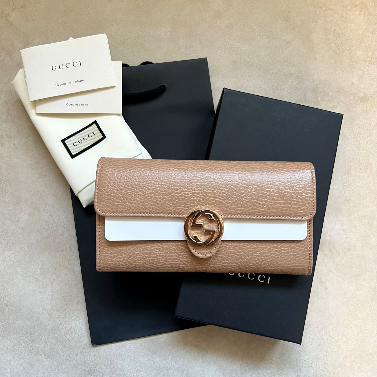 【新品未使用箱付き】GUCCI　グッチ　レザー長財布