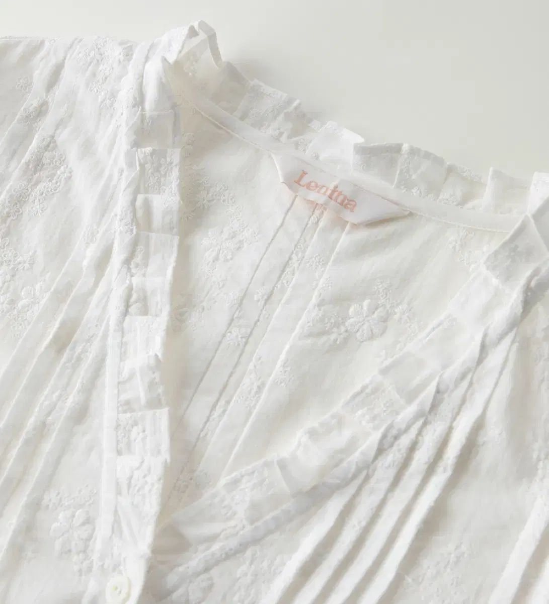 LENINA フリルネック