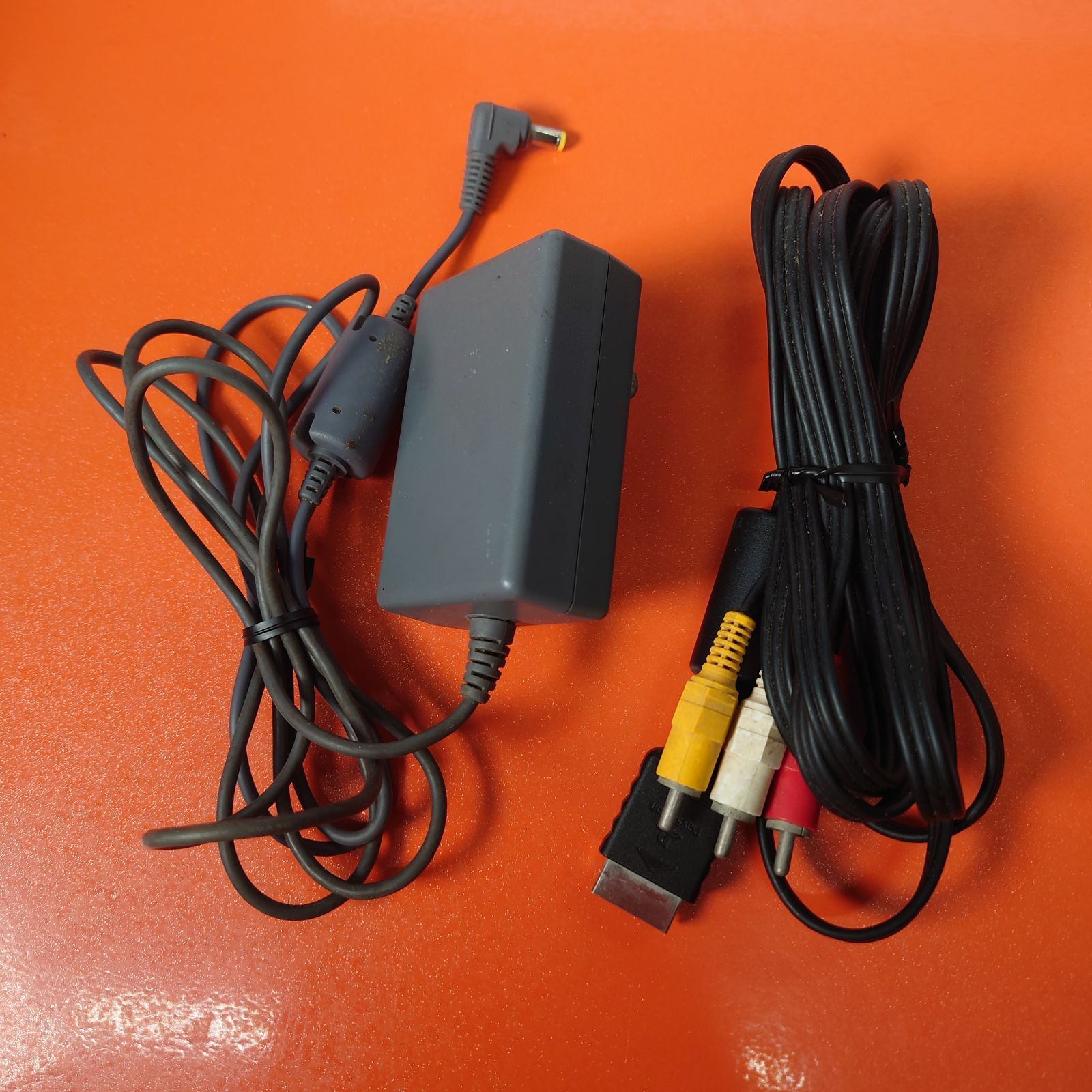 PSone本体 SCPH-100 PSハード チャレンビー ゲーム機本体