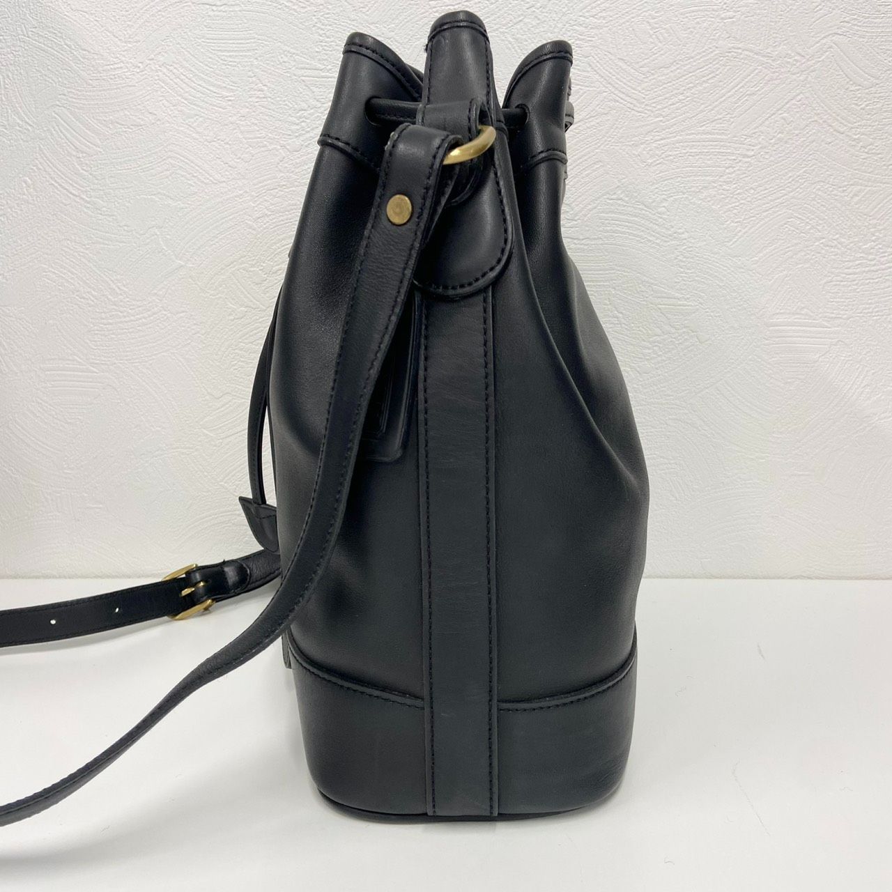 返品OK】美品 COACH オールドコーチ レザー 巾着 ショルダーバック 501