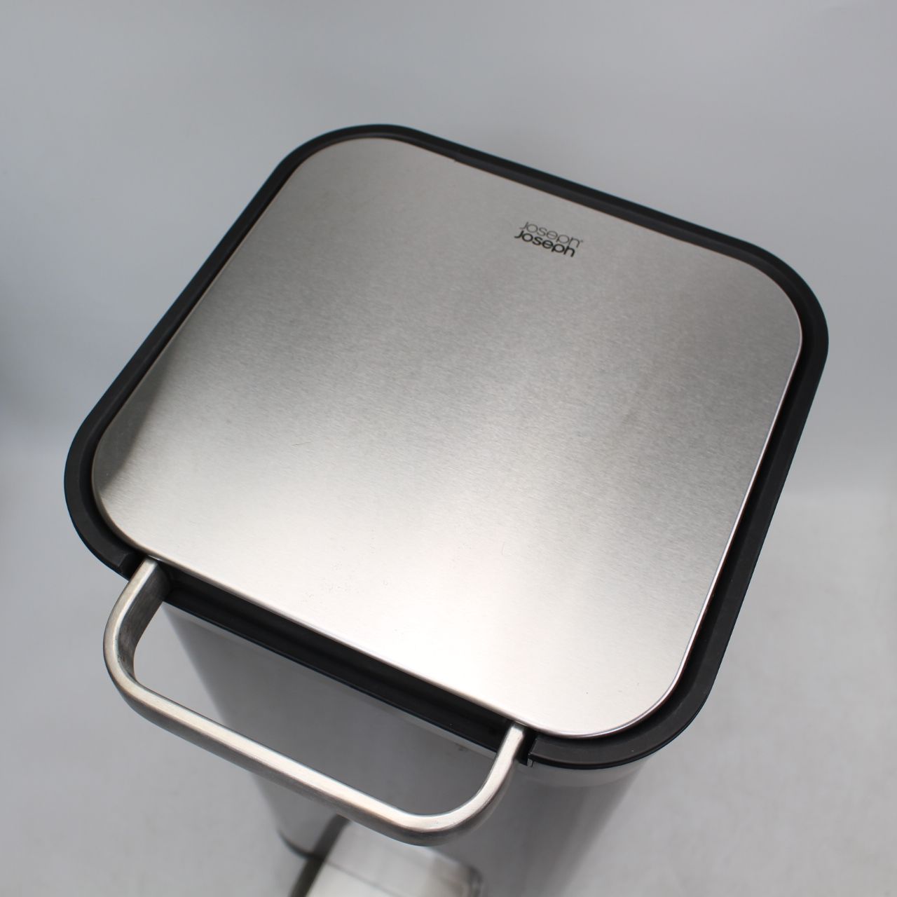 629)Joseph Joseph クラッシュボックス 20L ステンレス ごみ箱