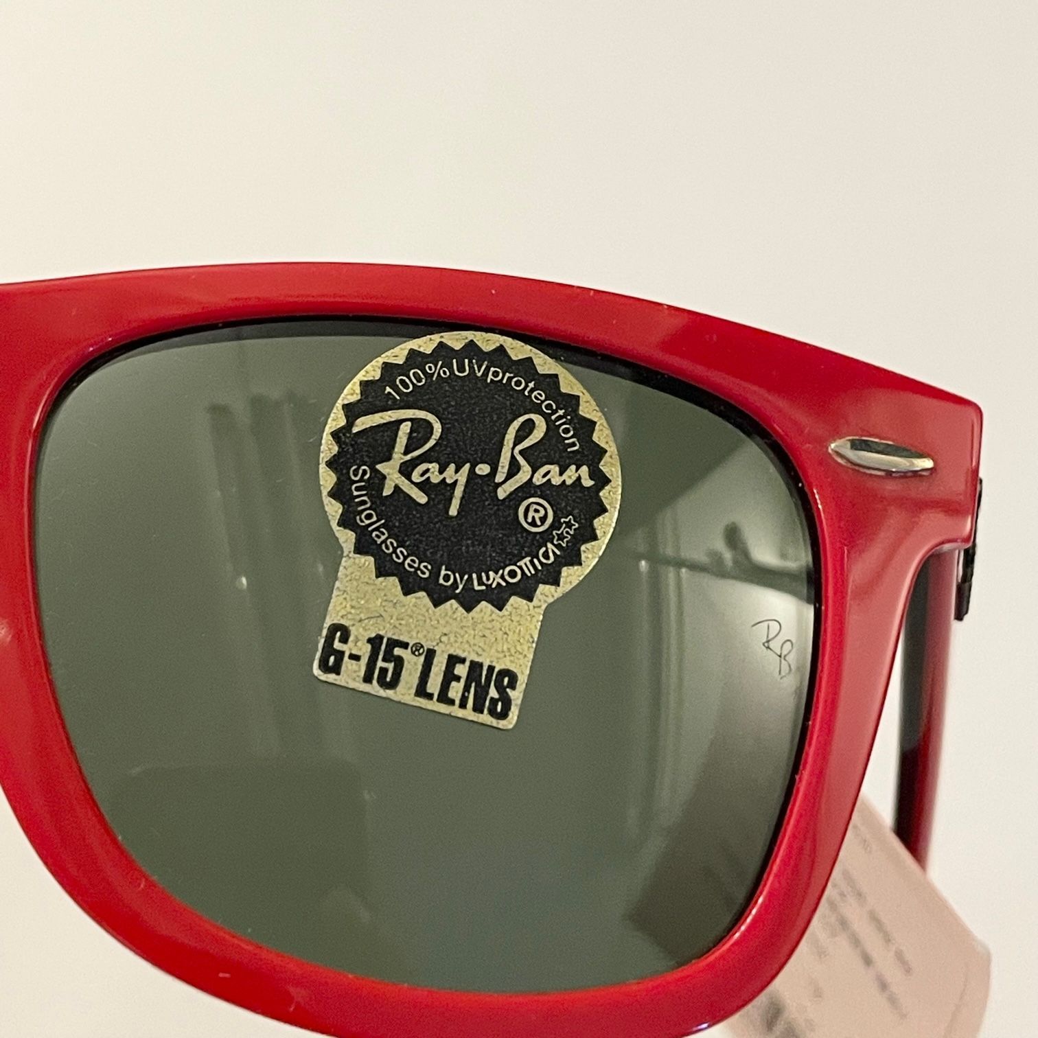 ☆タグ付き新古品☆ HAND MADE IN ITALY製 Ray-Ban WAYFARER ツートンカラーサングラス レッド×ブラック RB2140A-955  - メルカリ