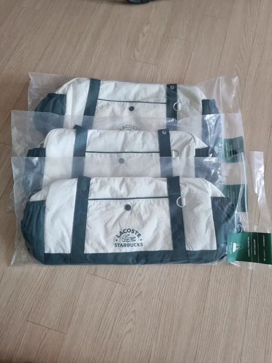 韓国 スターバックス LACOSTE ラコステ バッグ グリーン 韓国 スターバックス LACOSTE ラコステ バッグ グリーン - メルカリ