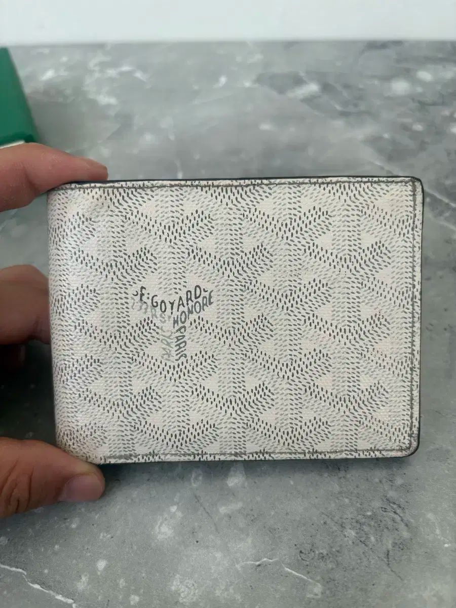 Goyard(ゴヤール) ゴヤール ヴィクトワール 二つ折り財布 Goyard