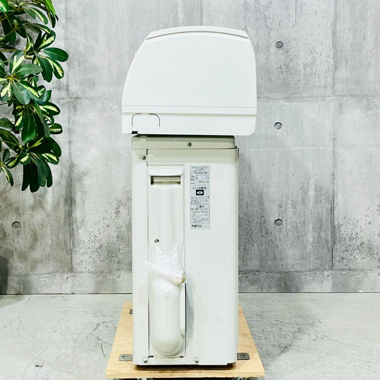 コロナ 窓用エアコン CW-16A テラス延長窓枠付 CORONA（住宅設備） 窓用