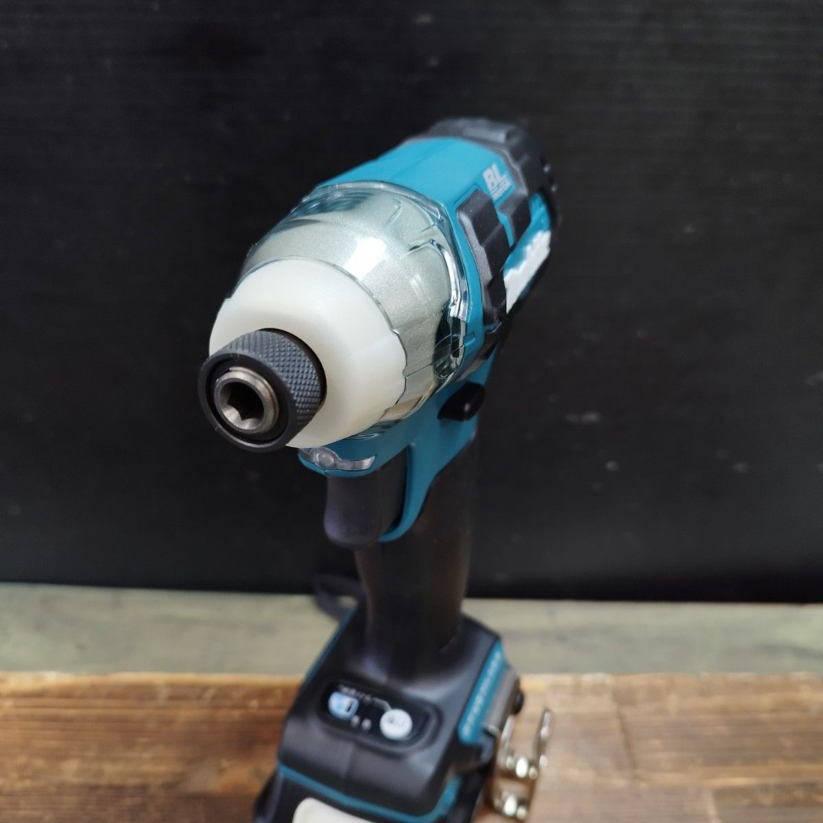 マキタ makita 10.8V コードレスインパクトドライバー TD111DSHX 【東大和店】 - メルカリ