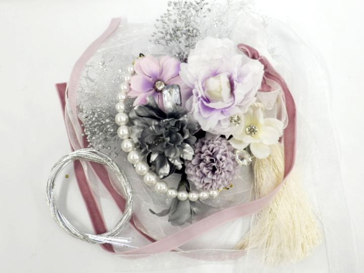 送料無料 髪飾り セット 卒業式 成人式 水引 リボン ゴールド 浴衣 白 結婚式 チュール 花 花飾り 和装 着物 ウエディング 振袖 袴 白 金 黒 ヘアー アクセサリー バラ 菊 真珠 房 リボン 水引き No.259