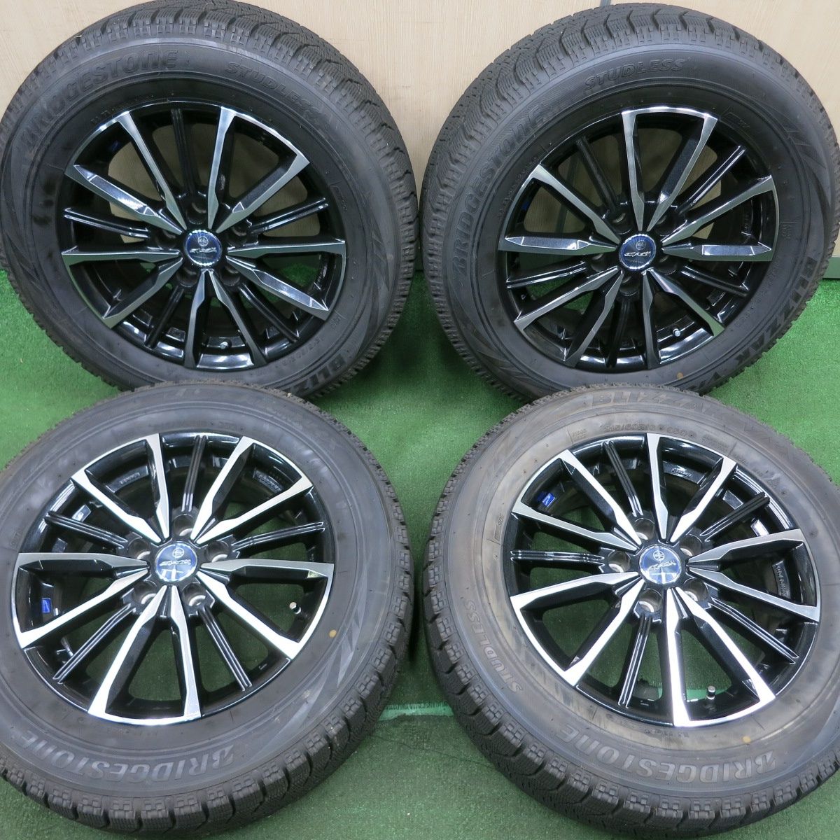 *送料無料* バリ溝！キレイ！9.5分スタッドレス 215/60R16 ブリヂストン ブリザック VRX SMACK ENKEI スマック エンケイ 16インチ PCD114.3/5H4062502NJス