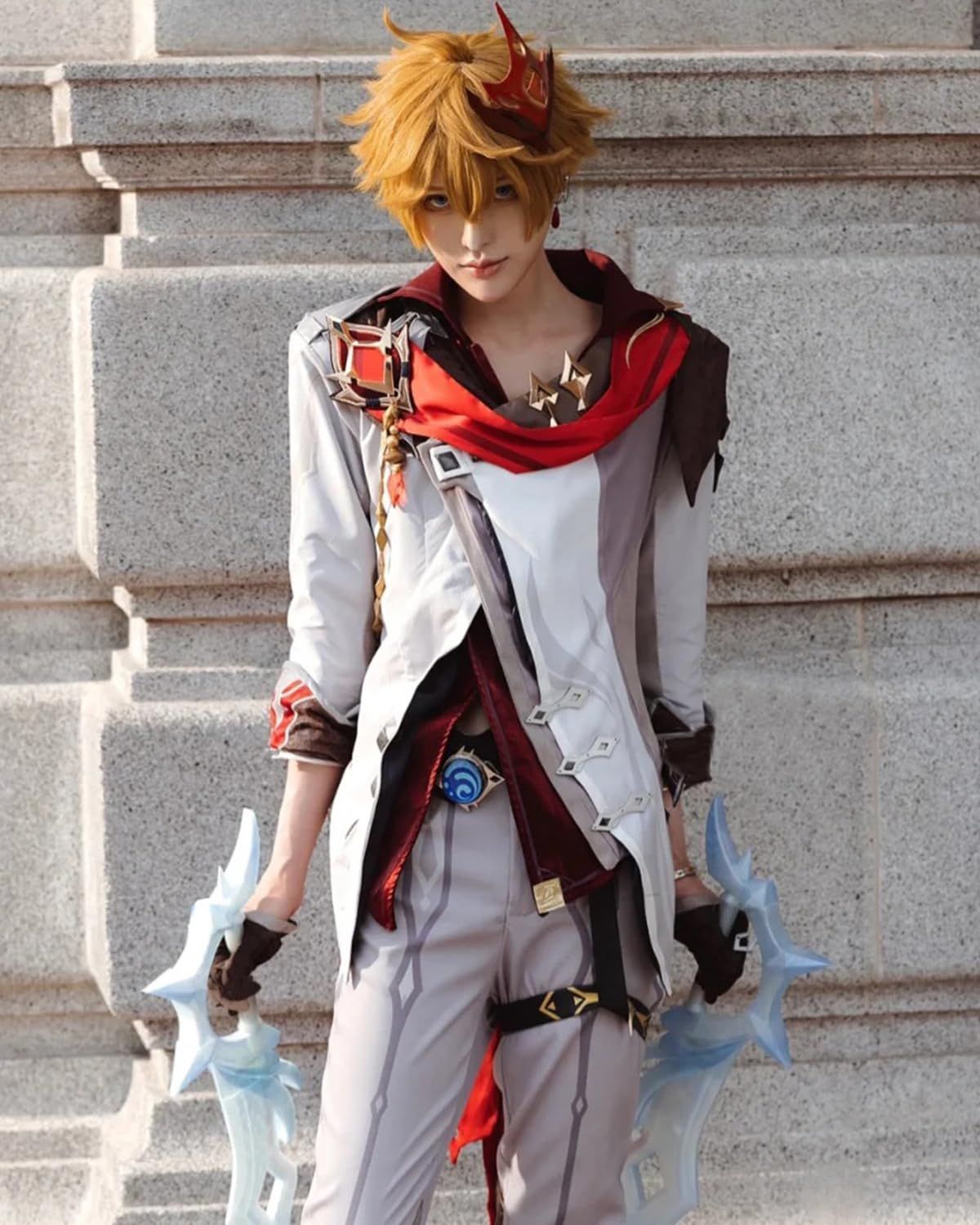 五次元 精巧 高品質 アヤックス コスプレ ウィッグ付き ファデュイ 原神 コスプレ衣装 フルセット コスチューム 大人用 仮装 文化祭 Genshin Ajax c BJ0927ML04