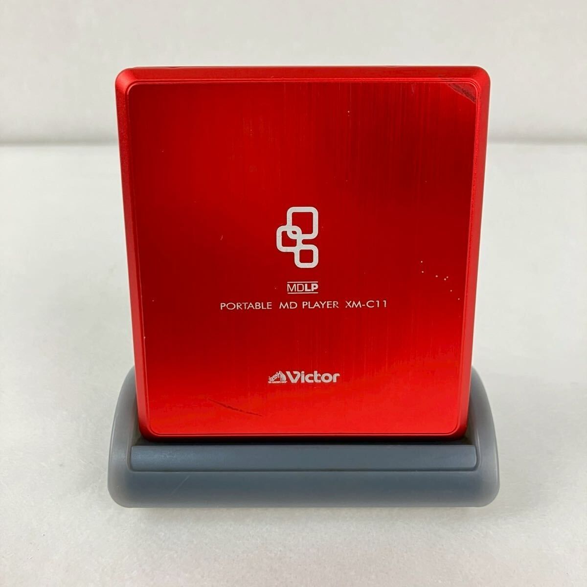 Victor/JVCのポータブルミニディスクプレーヤーXM-C11-S Amazon | Victor ビクター JVC XM-C11-S シルバー ポータブルMD