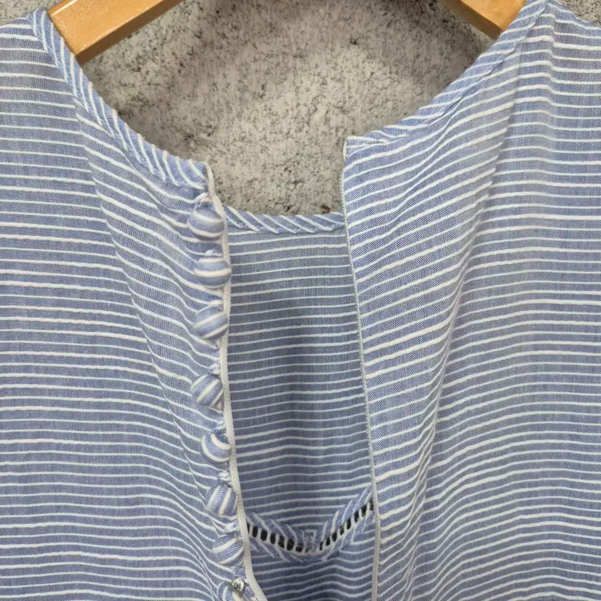 pushBUTTON プッシュボタン