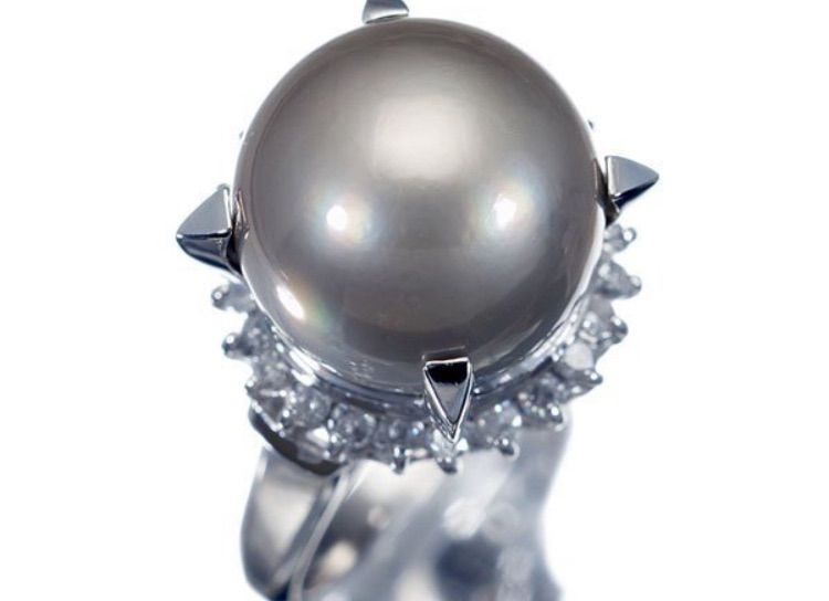 南洋シルバーブラックパール12.3mm＆天然ダイヤ0.33ct