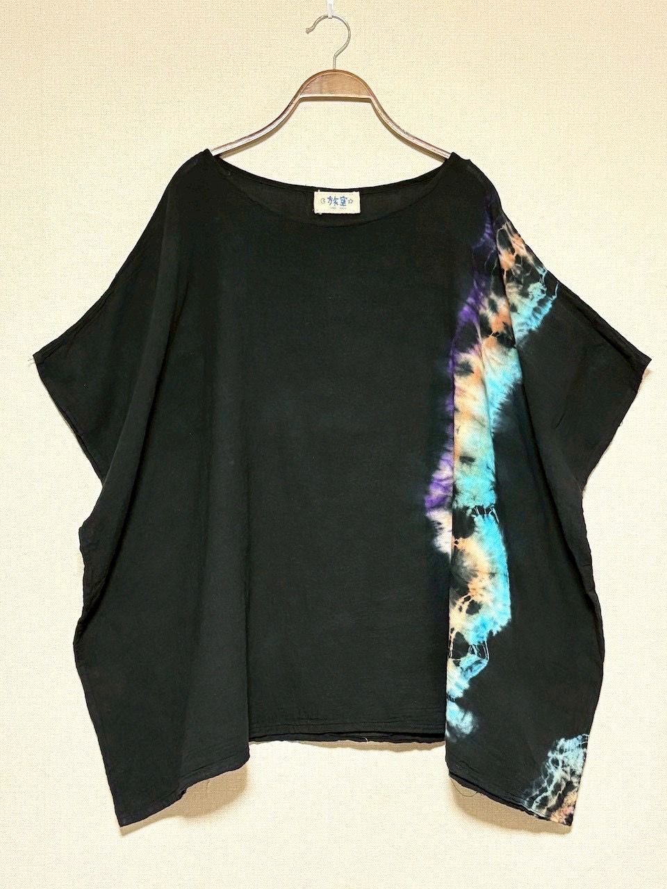 プルオーバーブラウス