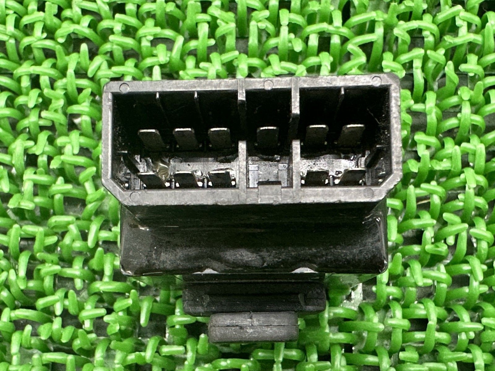 XJR400 リレー 4HM-81950-10 ヤマハ 純正 4HM スターターサーキットカットオフリレー 機能的問題なし 品薄 品 oB