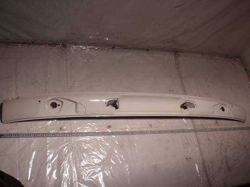 【中古】車種不明 ボディパーツ 白