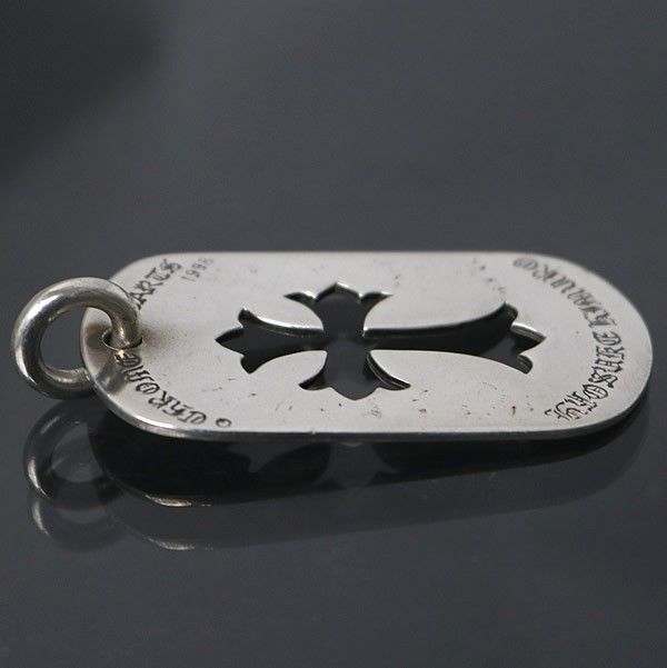 【鑑定済】正規品 クロムハーツ 氷室京介 カットアウトクロス ラージ ドッグタグ CHROME HEARTS 銀座店 クロムハーツ 氷室京介 ラージ ドッグタグ