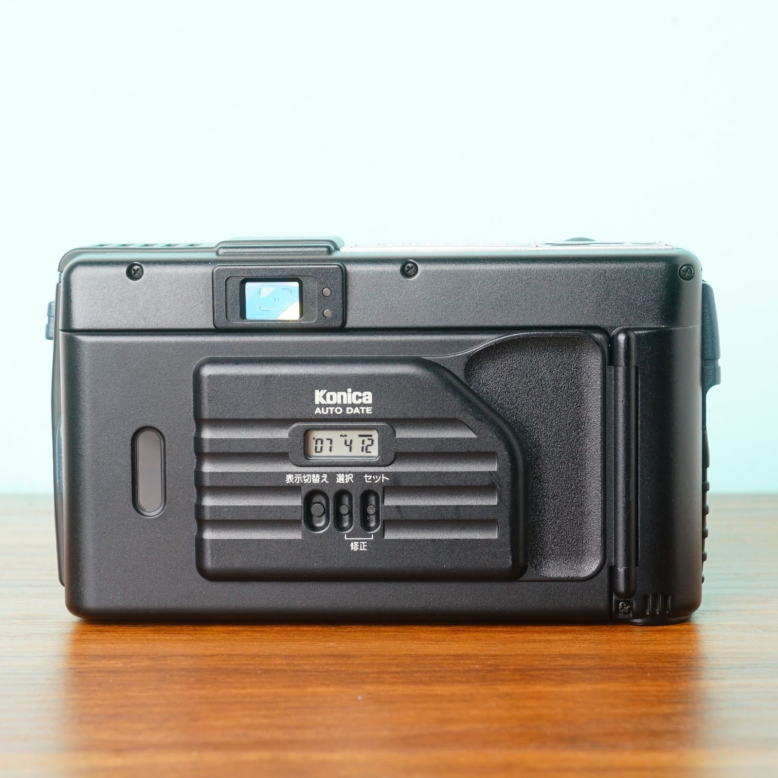 [美品] 完動品◎コニカ 現場監督 28 WB ブルー フィルムカメラ #96 美品] 完動品◎コニカ 現場監督 28 WB ブルー フィルムカメラ #96