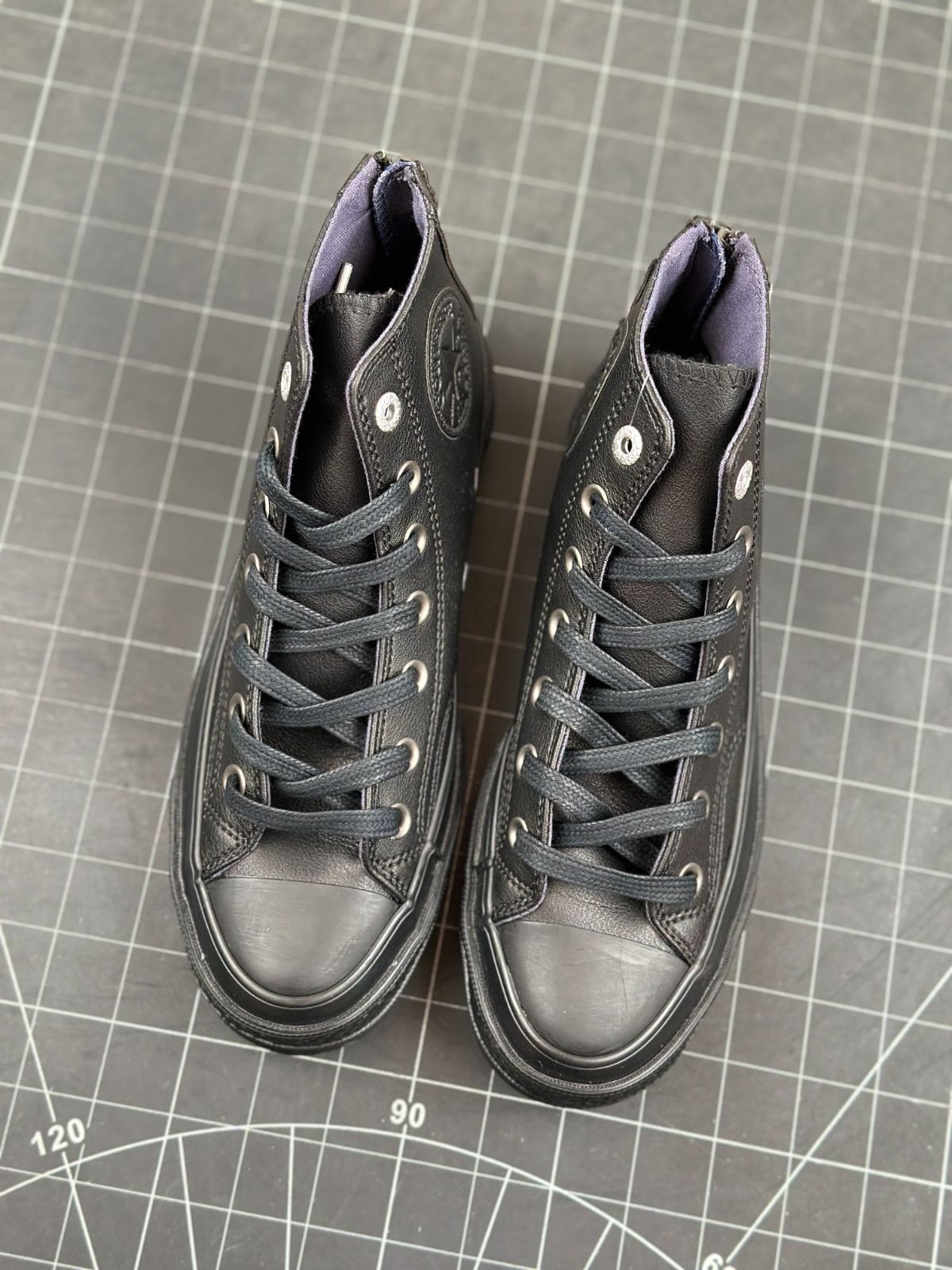 ジップ レザー