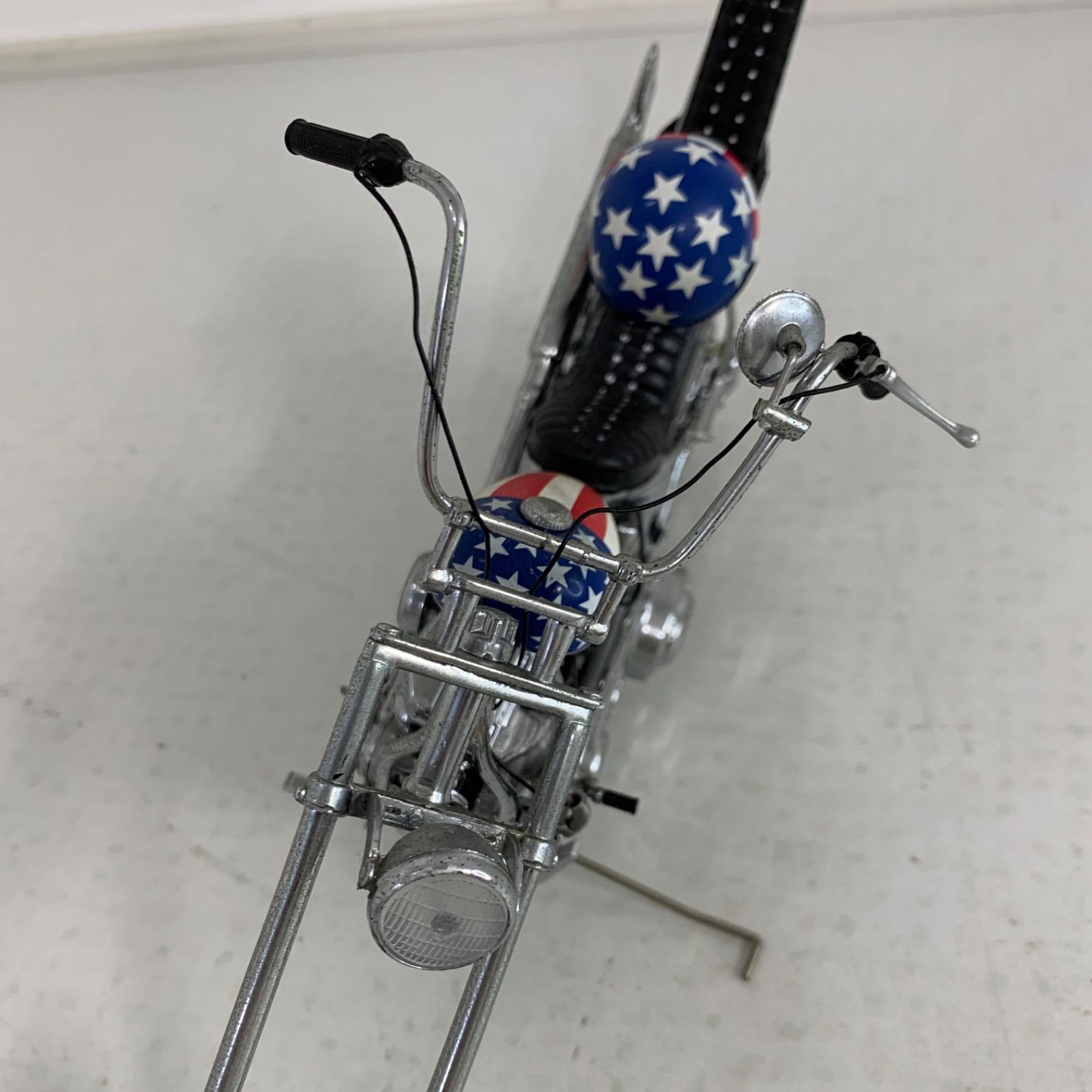 T04-s016 フランクリンミント 1/10 EASY RIDER CHOPPER イージーライダー チョッパー キャプテンアメリカ T04-s016 Franklin Mint 1/10 EASY RIDER CHOPPER Captain