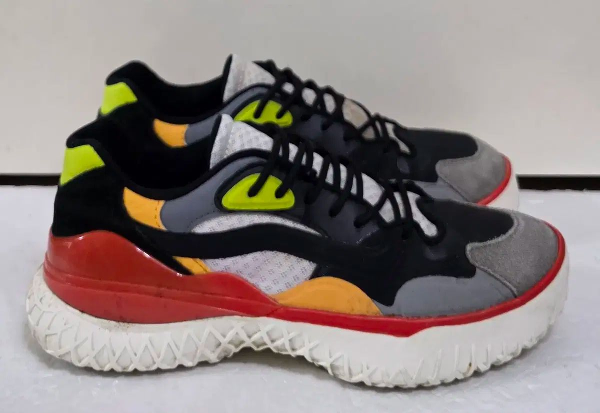 265 VANS(バンズ) シティー トレイル マルチカラー スマートラバー:販売終了