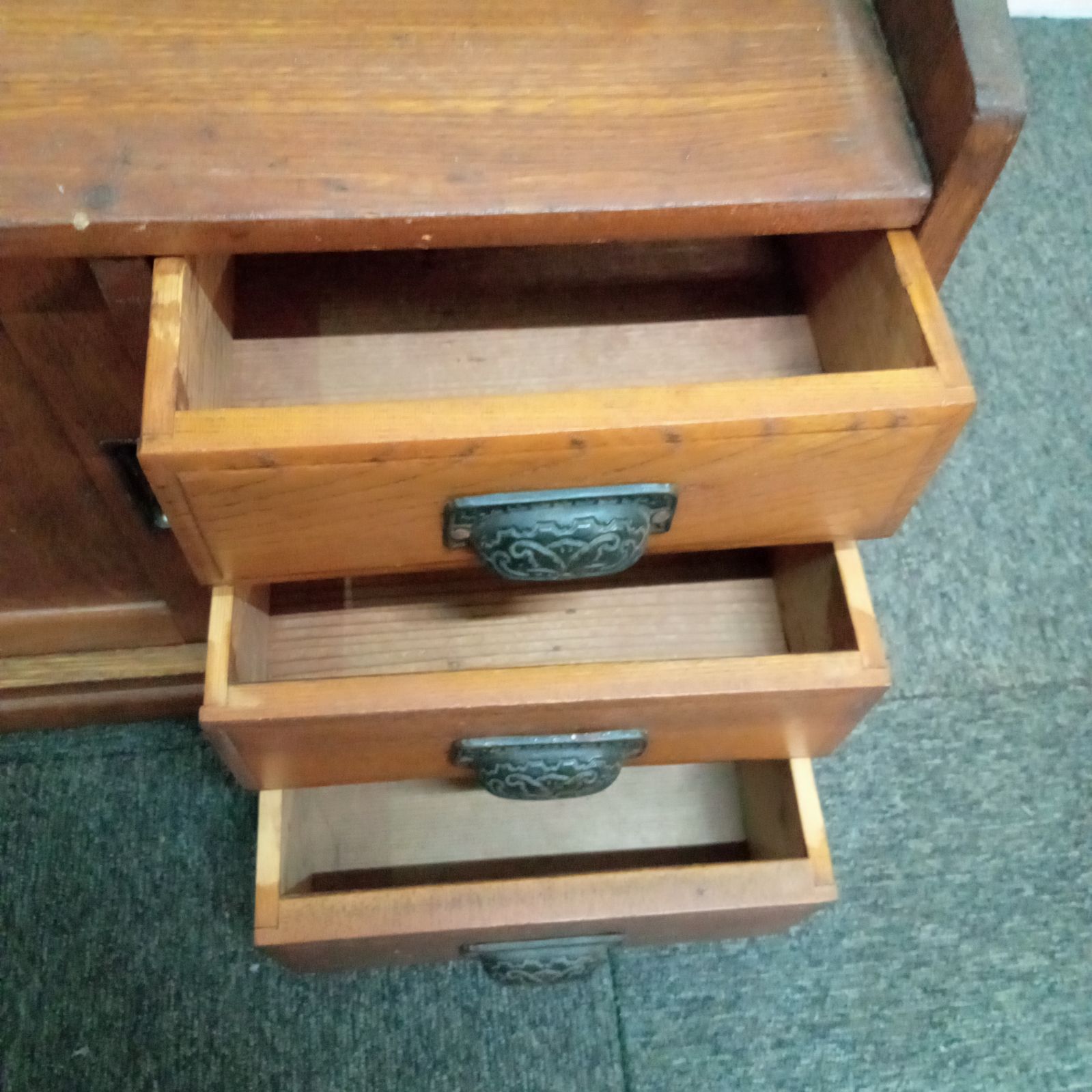 ライティングビューロー キャビネット アンティーク 収納 木製 レトロ ヴィンテージ アンティーク家具 antique vintage -  ブルーパロット｜京都のアンティーク食器・家具・引取・修理・金継ぎ