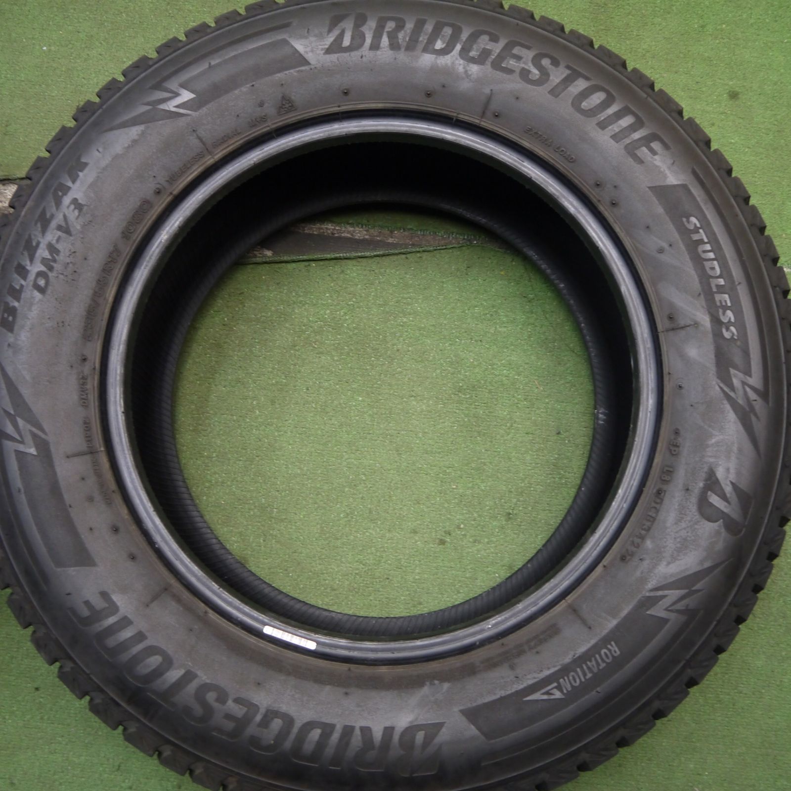 8.5分 スタッドレス