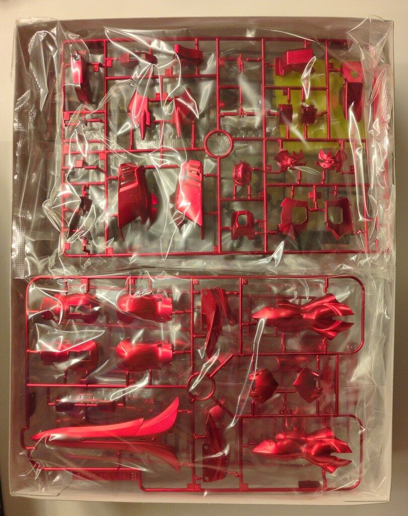 バンダイ MG 1/100 機動戦士ガンダムUC シナンジュ(Ver.Ka)チタニウムフィニッシュ