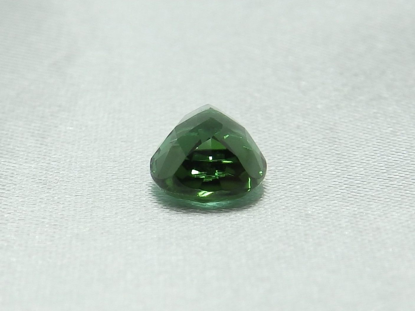 天然トルマリンのルース【1.618ct】 - メルカリ