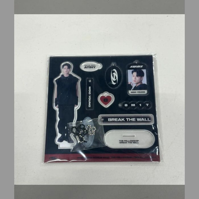 ウヨン　アクスタ　ATEEZ アクリルスタンド　アチズ ATEEZ-ACRYLIC KIT WOOYOUNG アクスタ ウヨン THE FELLOWSHIP