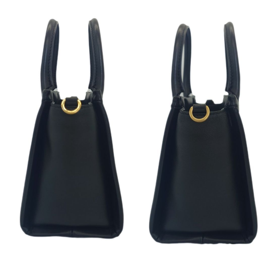 ヴァレンティノガラヴァーニ ハンドバッグ 2way レザー 黒 ワンスタッズ