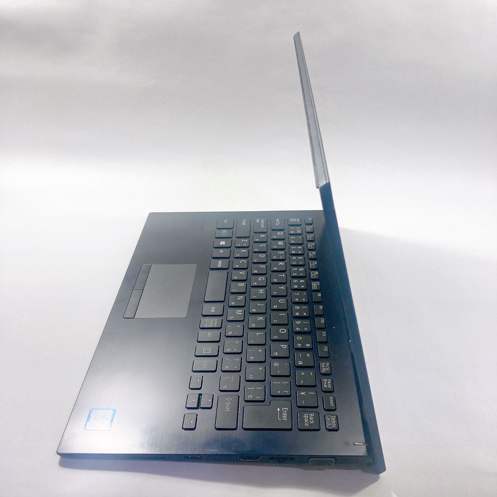 ✨VAIO✨オシャレで軽い！すぐ使えるノートPC✨第8世代 i5SSD256GB ✨VAIO✨オシャレで軽い！すぐ使えるノートPC✨第8世代 i5SSD256GB ✨