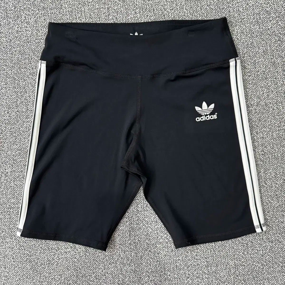 【スーパーセール】 ショート adidas(アディダス) タイツ メルカリ - 陸上用パンツ