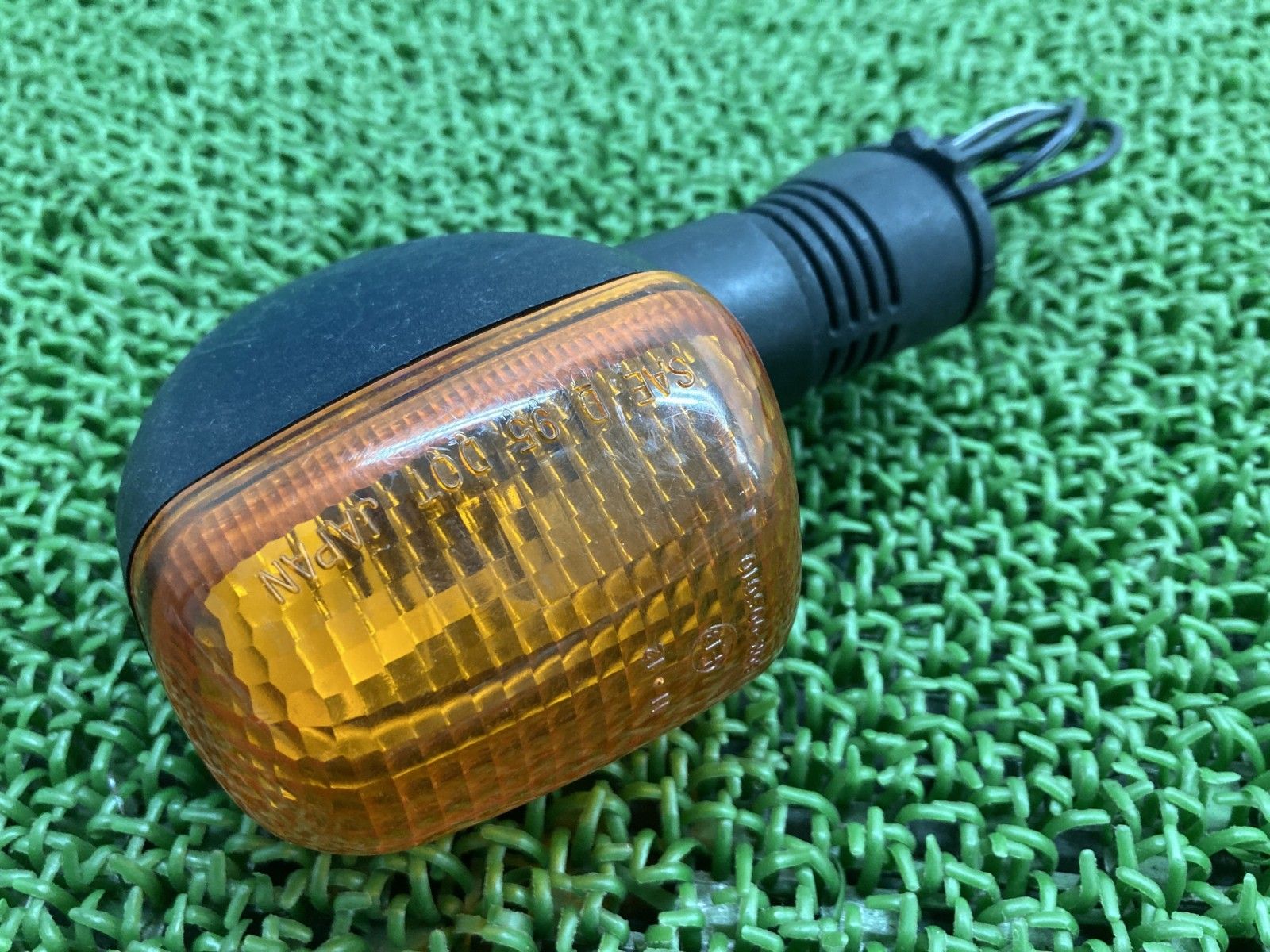 セット スズキ（SUZUKI） GSR750 ウインカー 35600-08J0 純正 中古 バイク