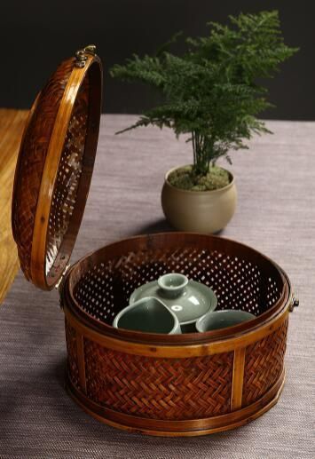 人気推薦☆ 民芸職人手作り 古風 自然竹の編み上げ 茶籠 茶道具収納 便攜