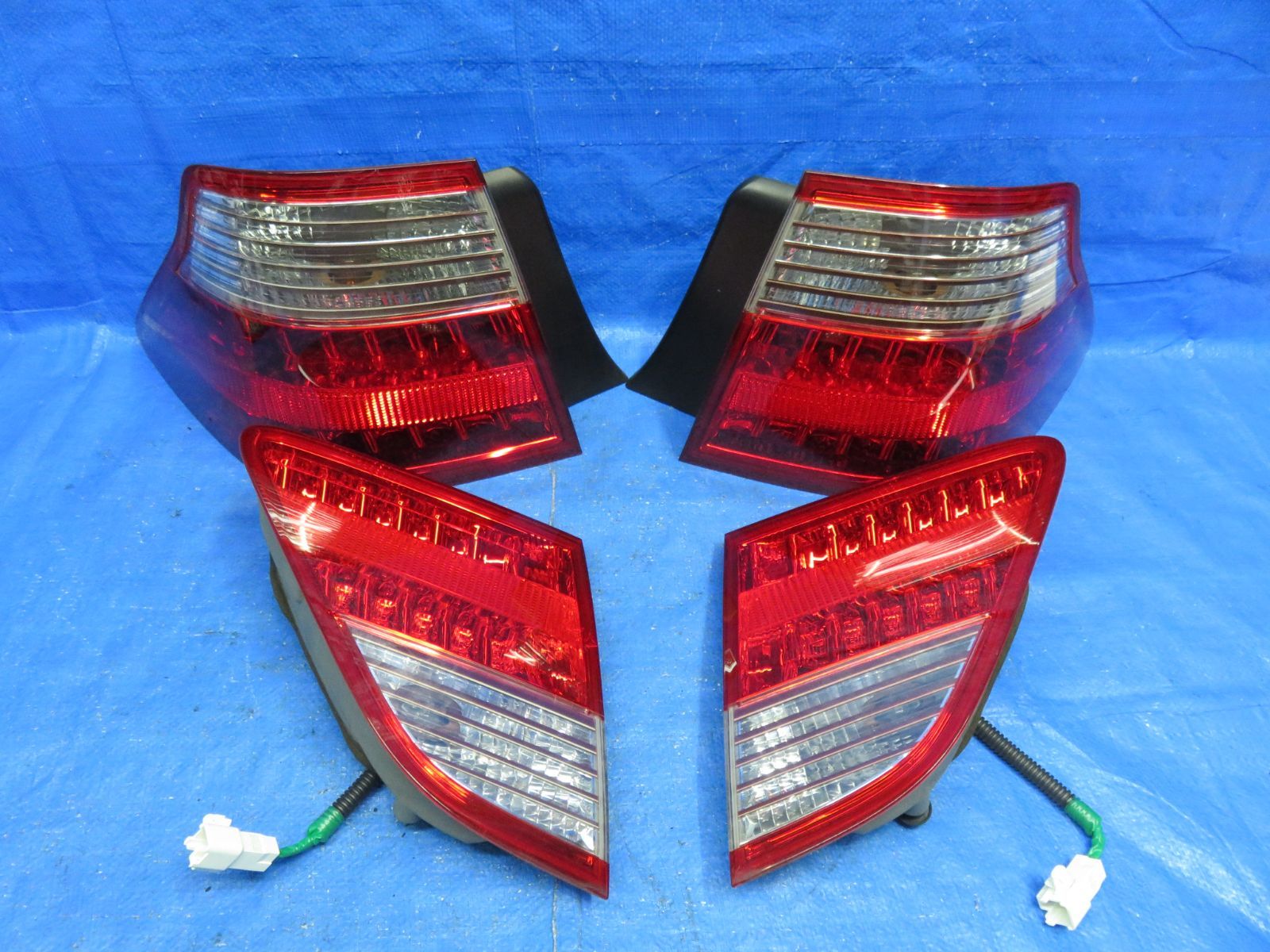 クラウン GRS182 右テールランプ ライト レンズ 202 イチコ 30-336