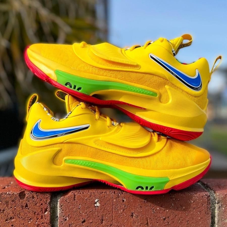 NIKE ZOOM FREAK 3 'UNO YELLOW' ナイキ ズーム フリーク 3 ヤニス