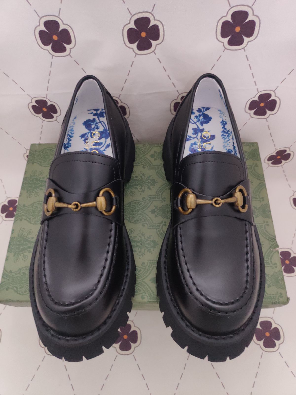 GUCCI グッチ チャンキーラグソール ローファー 38 超人気✨グッチ チャンキーラグソール ローファー 黒美品 Gucci