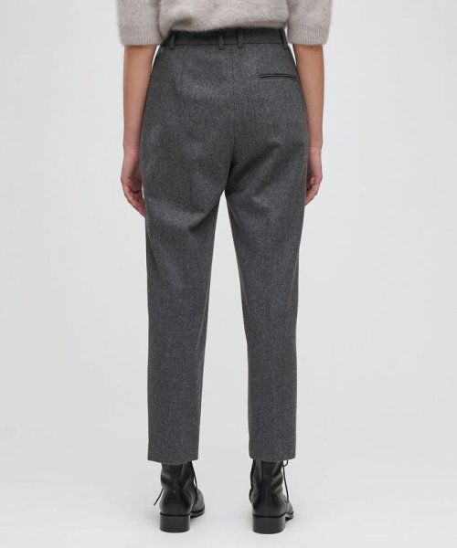 今期 DES PRES ウールカレッジフラノ テーパードパンツ グレー デプレ 今期 DES PRES ウールカレッジフラノ テーパードパンツ グレー