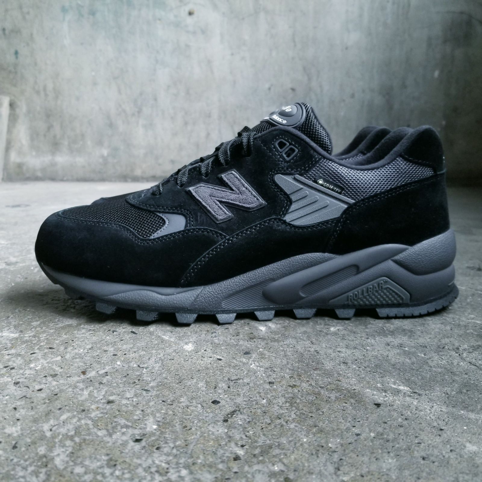 NEW BALANCE MT580RGR BLACK 29㎝ ニューバランス GORE-TEX