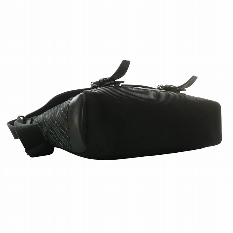 BURBERRY BLACK LABEL メッセンジャーバッグ 黒 バーバリーブラックレーベル ショルダーバッグ メッセンジャー