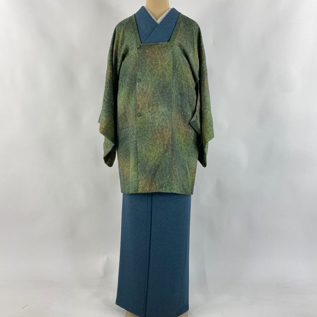 道行 身丈84cm 裄丈63.5cm S 和装コート 角衿 地紋 ぼかし よもぎ色 正絹 秀品