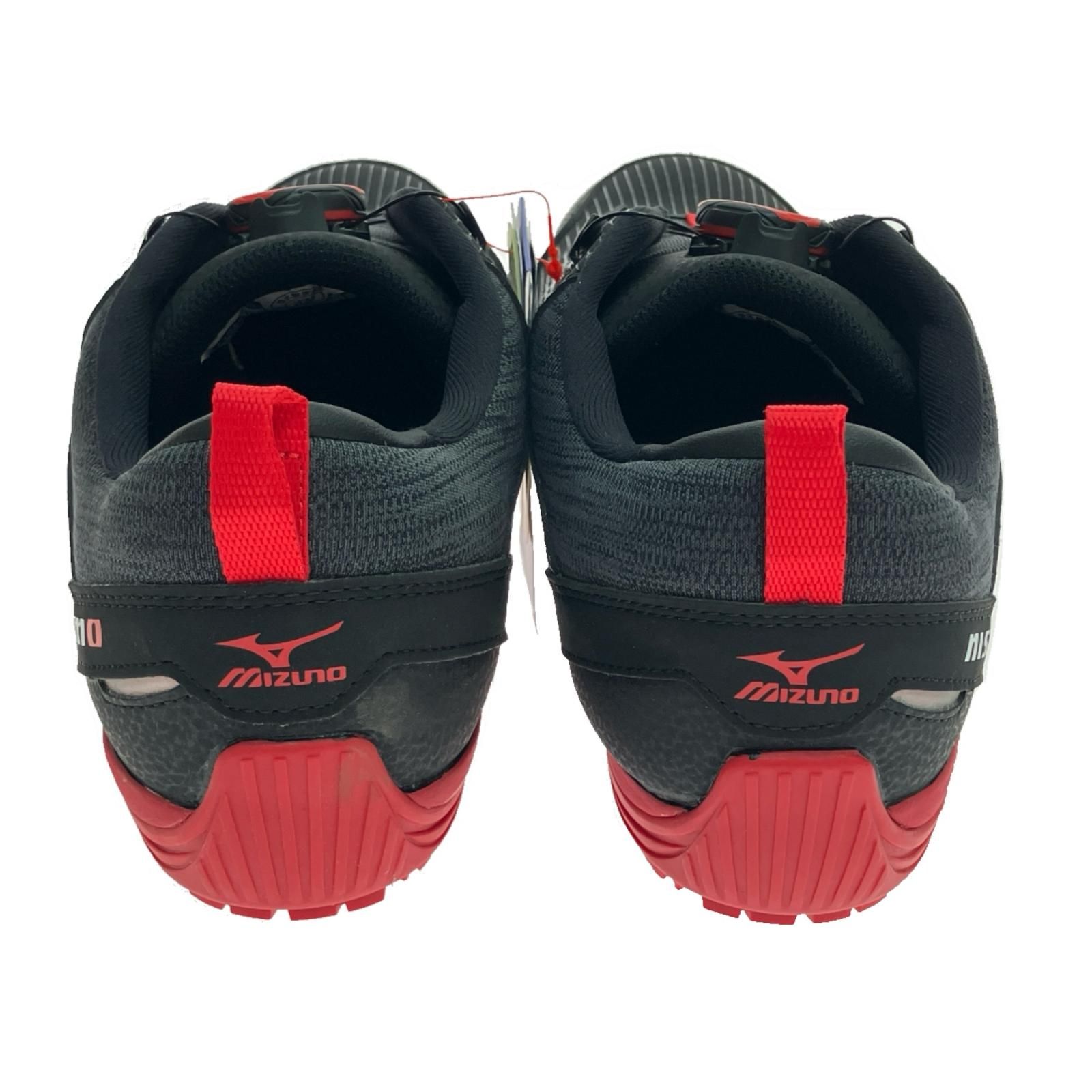 ブラック×ニスモレッド