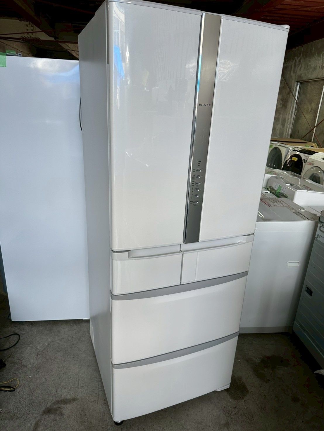 大阪送料無料★3か月保障付★冷蔵庫★2019年★R-F51M4(W)★R-901 大阪送料無料☆3か月保障付き☆冷蔵庫☆日立☆6ドア