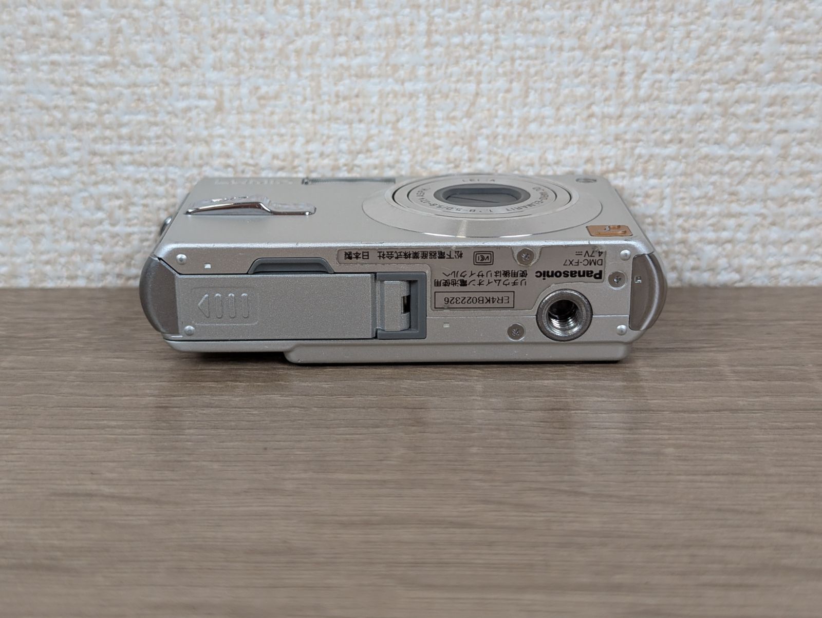 Panasonic DMX-FX7 デジカメ　シルバー　動作確認済み 概要 デジタルカメラ DMC-FX7 | LUMIX（ルミックス） ミラーレス