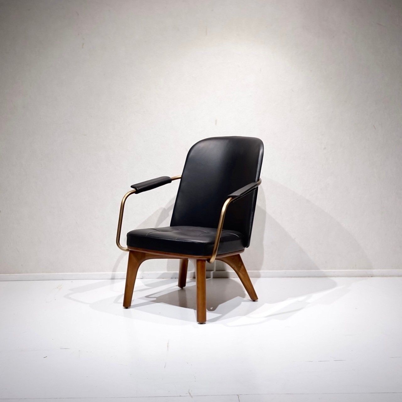 ステラワークス Stellar Works ユーティリティラウンジチェア Utility Lounge Chair ダイニングチェア チェア 椅子 牛革 ウォールナット モダン 北欧 ラグジュアリー
